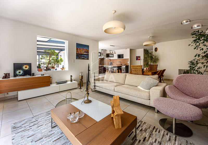 Maison - 138 m² - 6 pièces