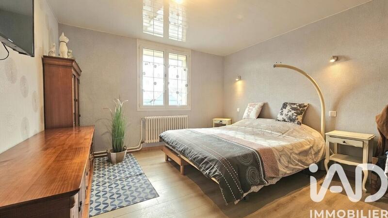 Maison - 120 m² - 6 pièces