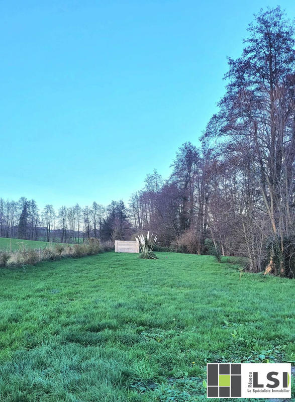 Maison - 245 m² - 8 pièces