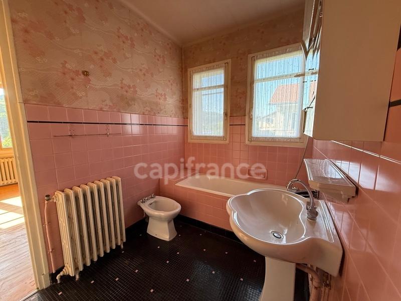 Maison - 167 m² - 7 pièces