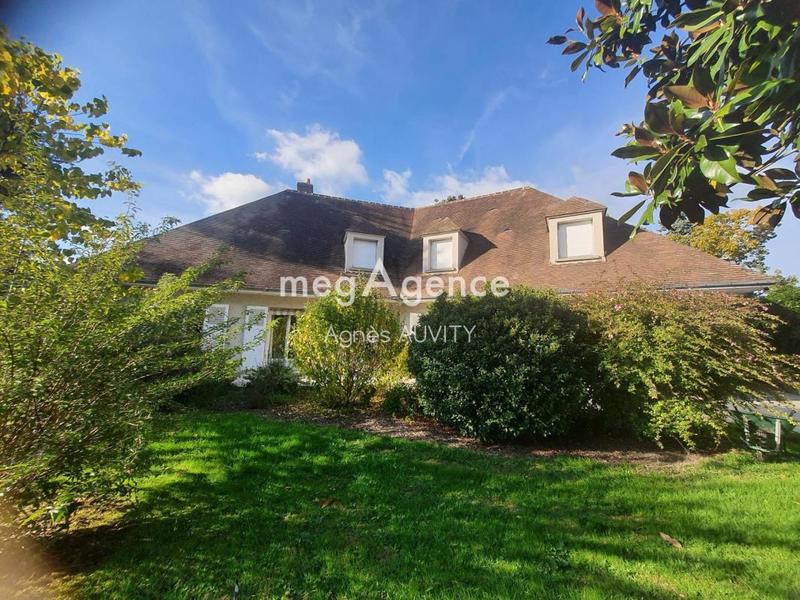 Maison - 290 m² - 6 pièces