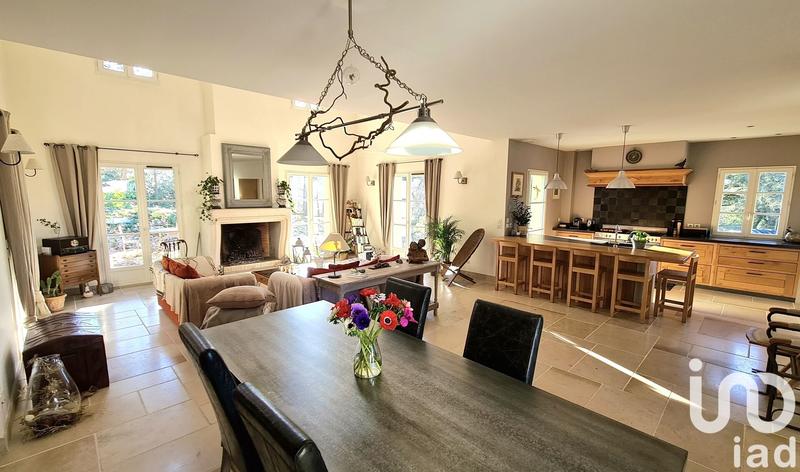 Maison - 189 m² - 6 pièces