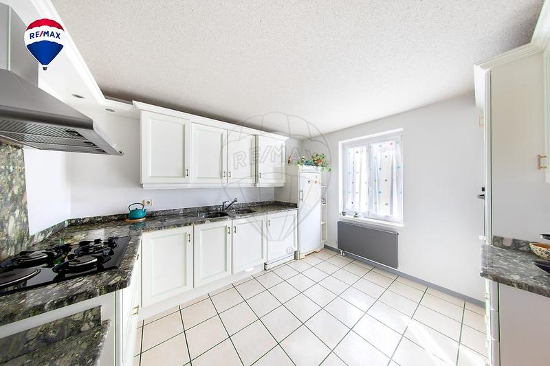 Maison - 144 m² - 6 pièces