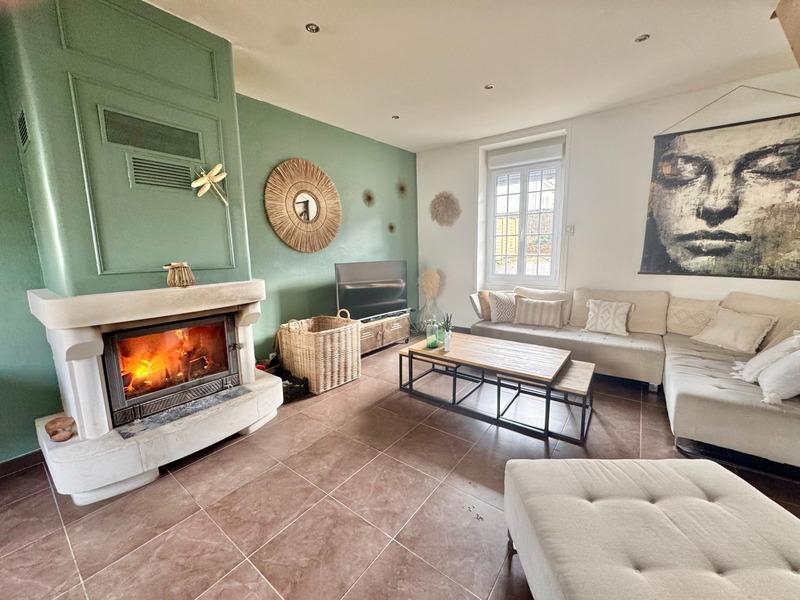 Maison - 170 m² - 7 pièces