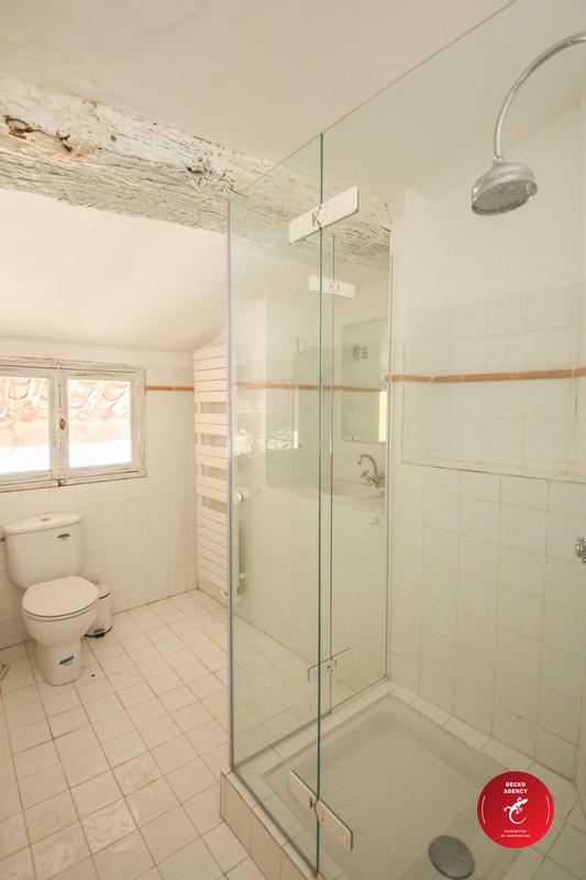 Maison - 219 m² - 10 pièces