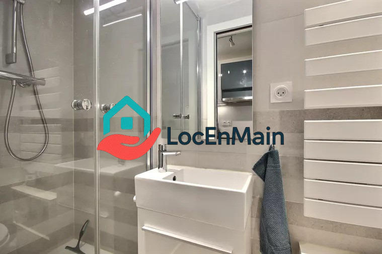 Studio - 15 m² - 1 pièce