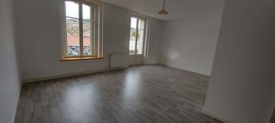 Appartement - 90 m² - 2 pièces