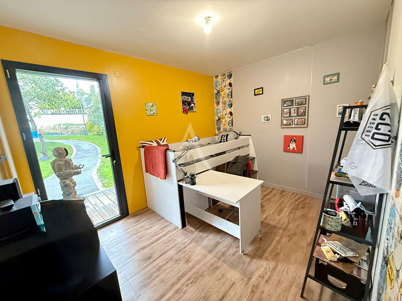 Maison - 160 m² - 8 pièces