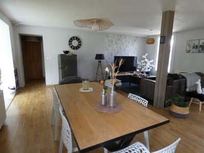 Maison - 123 m² - 5 pièces