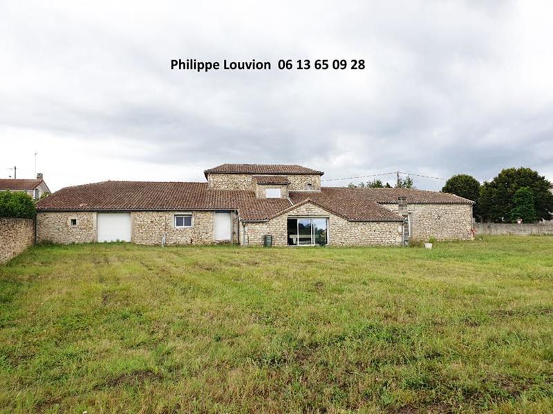 Maison - 373 m² - 9 pièces