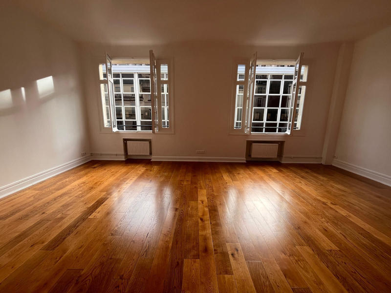 Appartement - 109 m² - 3 pièces