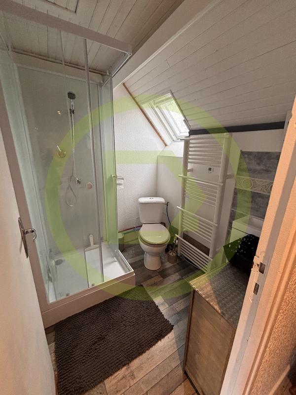 Maison - 128 m² - 8 pièces