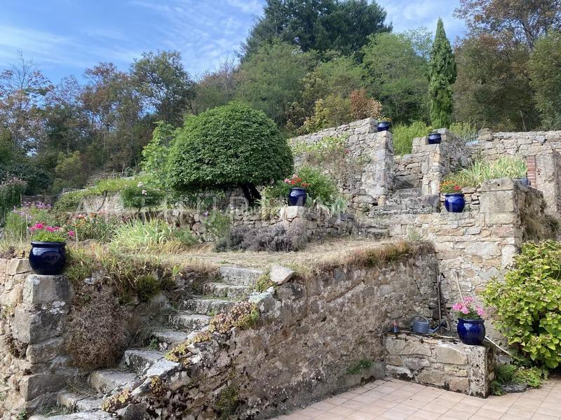 Maison - 374 m² - 11 pièces