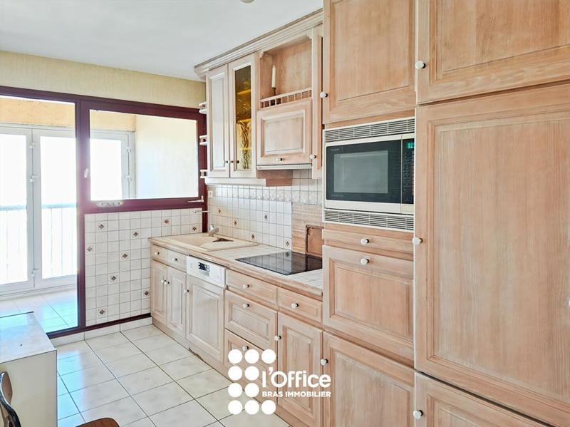 Appartement - 105 m² - 5 pièces