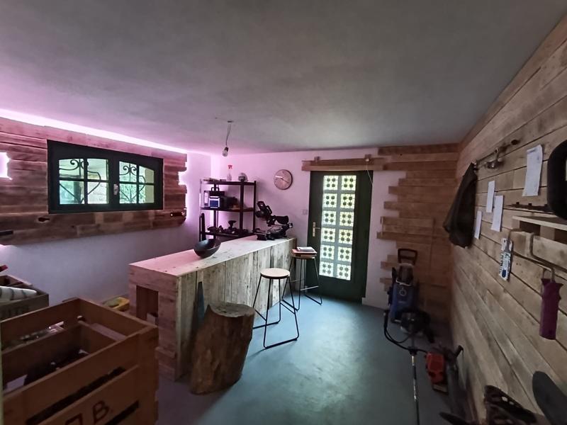 Maison traditionnelle - 190 m² - 6 pièces