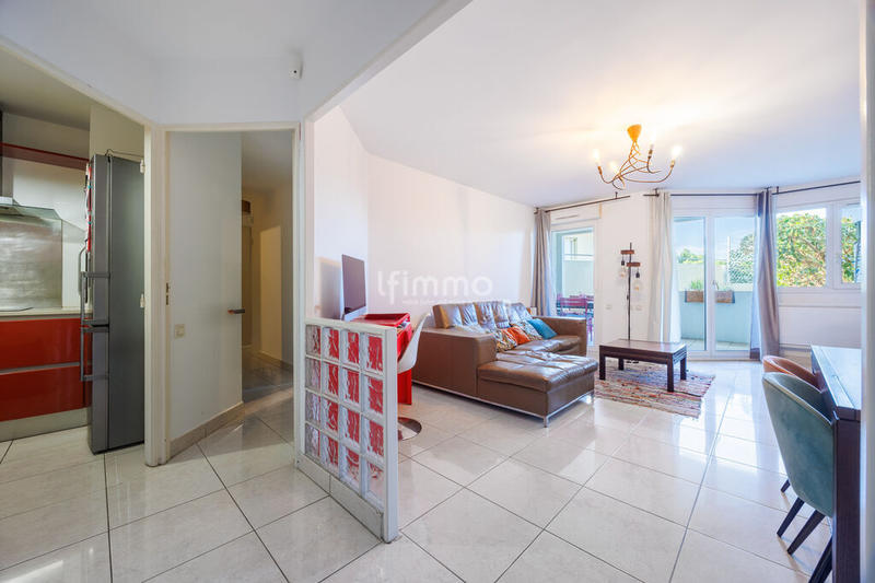 Appartement - 83 m² - 4 pièces