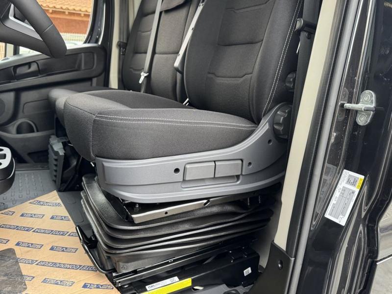 Peugeot Boxer II 2.2 180 Ch s&amp;amp;S Bva8 3.5t L2h2