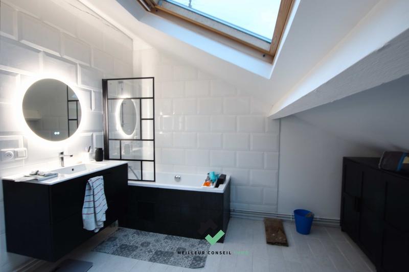 Duplex - 109 m² - 5 pièces