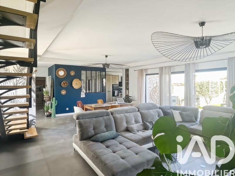 Maison de maîtres - 150 m² - 5 pièces