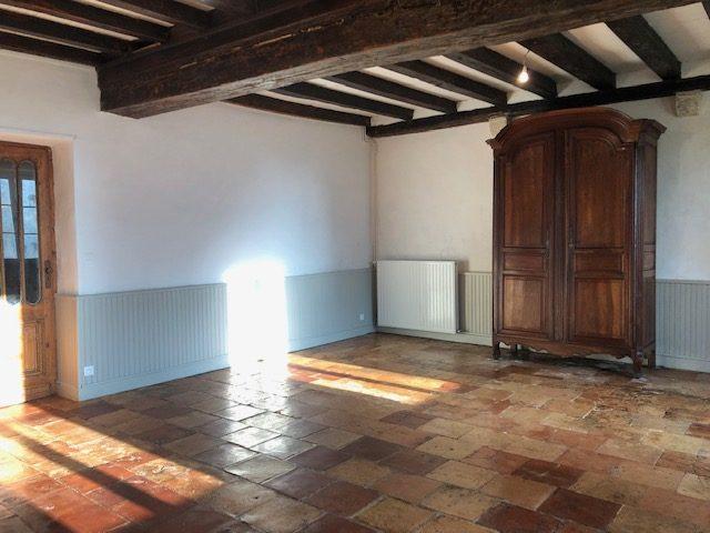 Maison - 240 m² - 6 pièces