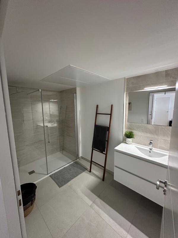 Appartement - 105 m² - 4 pièces