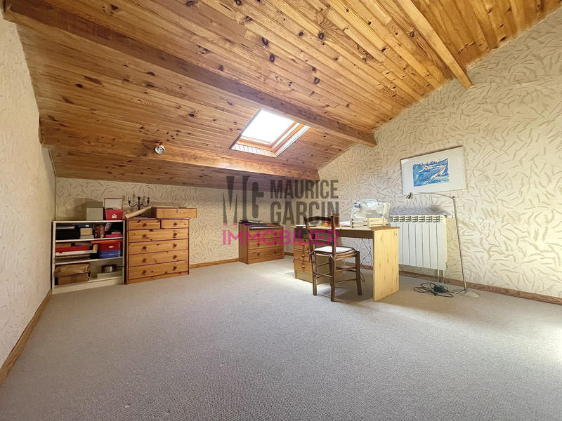 Maison - 148 m² - 6 pièces