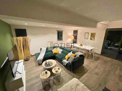 Maison - 105 m² - 5 pièces