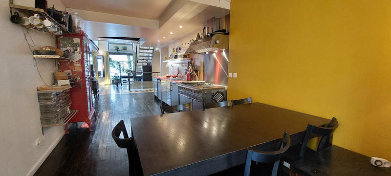 Appartement - 216 m² - 7 pièces