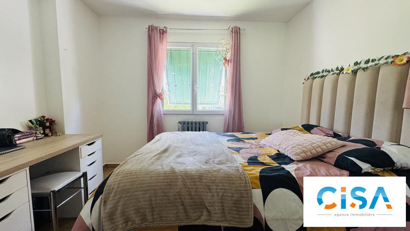 Maison - 90 m² - 6 pièces