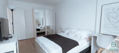 Appartement - 92 m² - 4 pièces