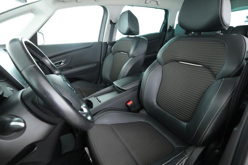 Renault Grand Scénic 1.7 dCi Blue Intens Edc 7pl 150 ch