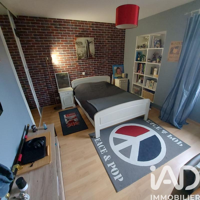 Maison - 236 m² - 10 pièces