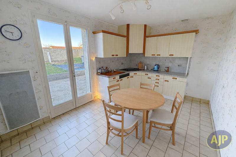Maison - 109 m² - 6 pièces
