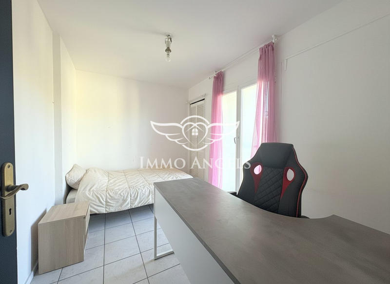 Appartement - 70 m² - 4 pièces