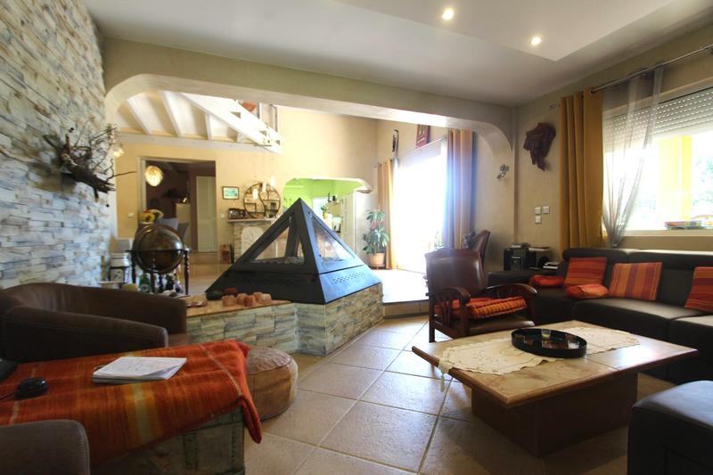 Villa - 195 m² - 7 pièces