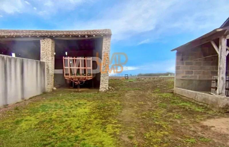 Maison - 140 m² - 4 pièces