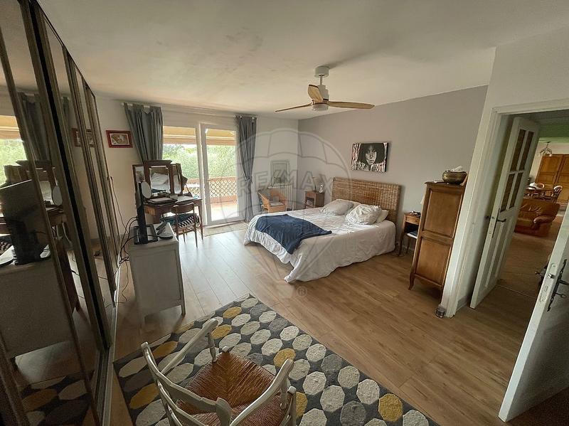 Maison - 152 m² - 6 pièces