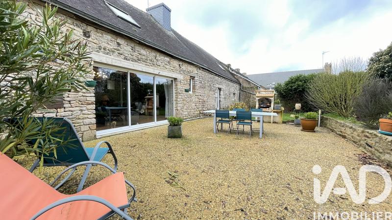 Maison - 212 m² - 5 pièces