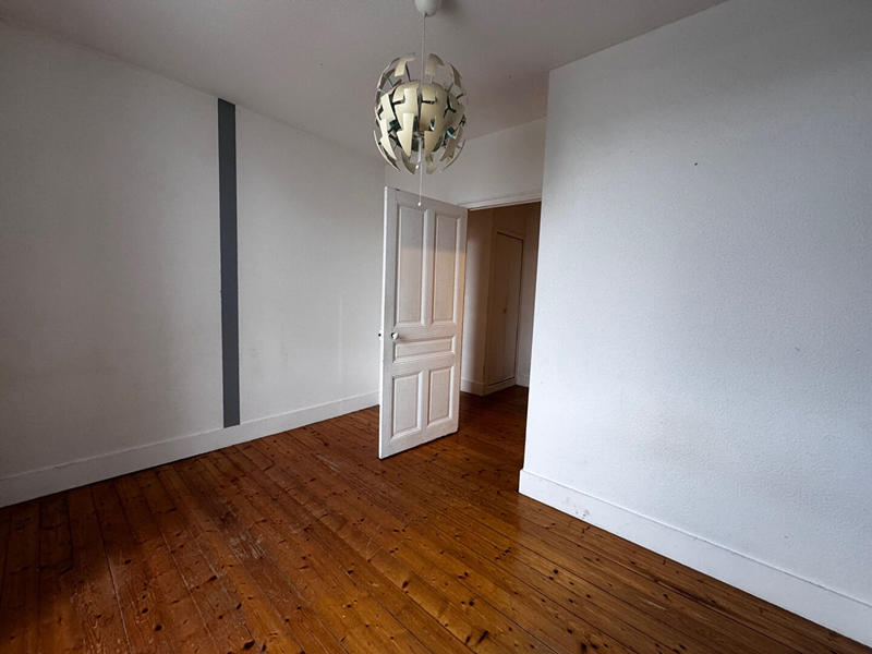 Appartement - 83 m² - 3 pièces