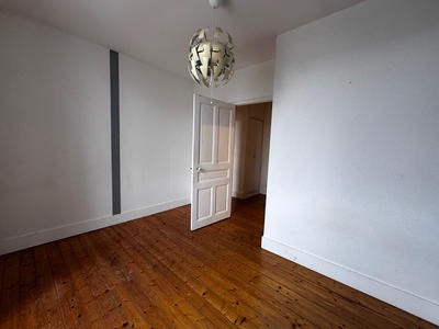 Appartement - 83 m² - 3 pièces