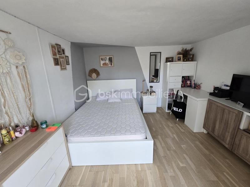 Maison - 135 m² - 6 pièces