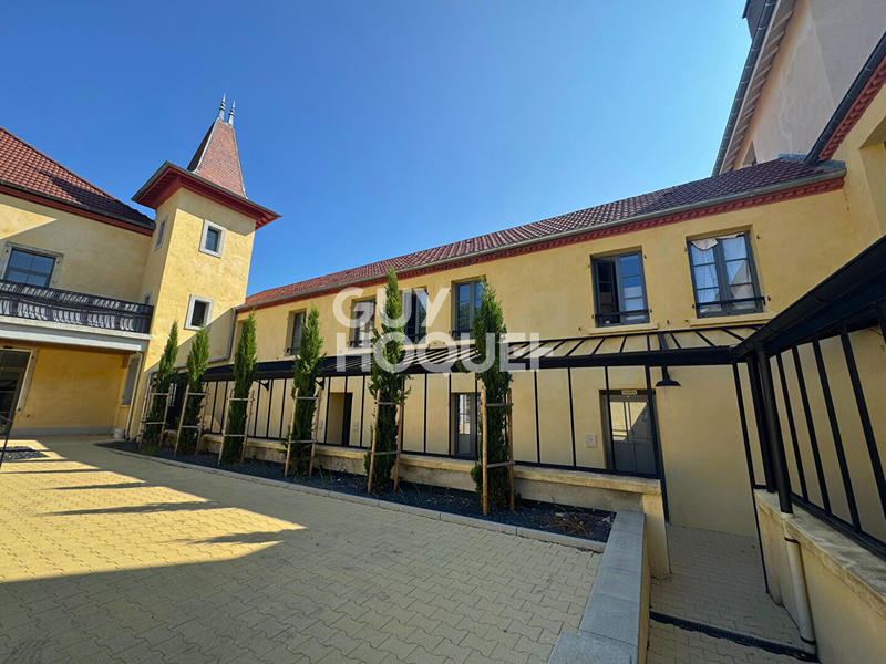 Appartement - 130 m² - 4 pièces