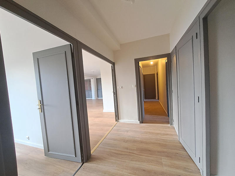 Appartement - 130 m² - 5 pièces