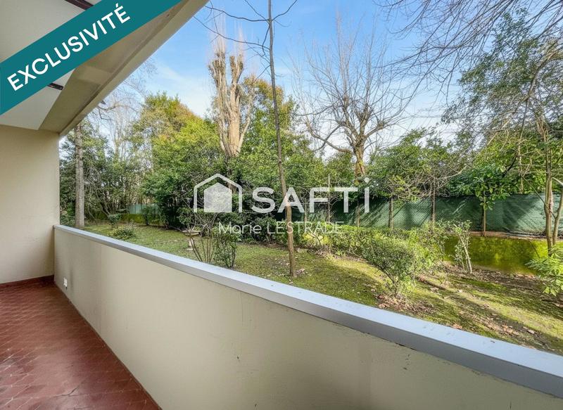 Appartement - 94 m² - 6 pièces