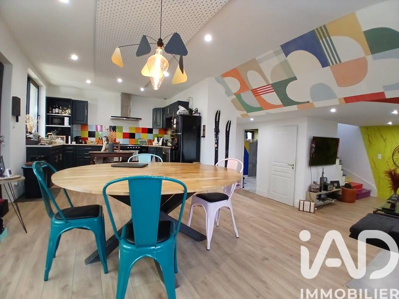 Maison - 156 m² - 7 pièces