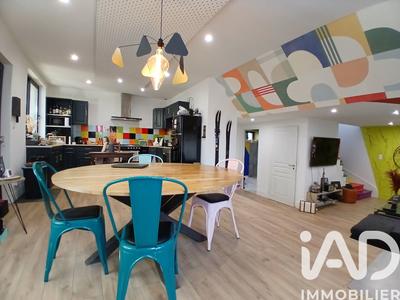 Maison - 156 m² - 7 pièces