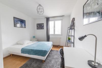 Chambre - 15 m² - 4 pièces