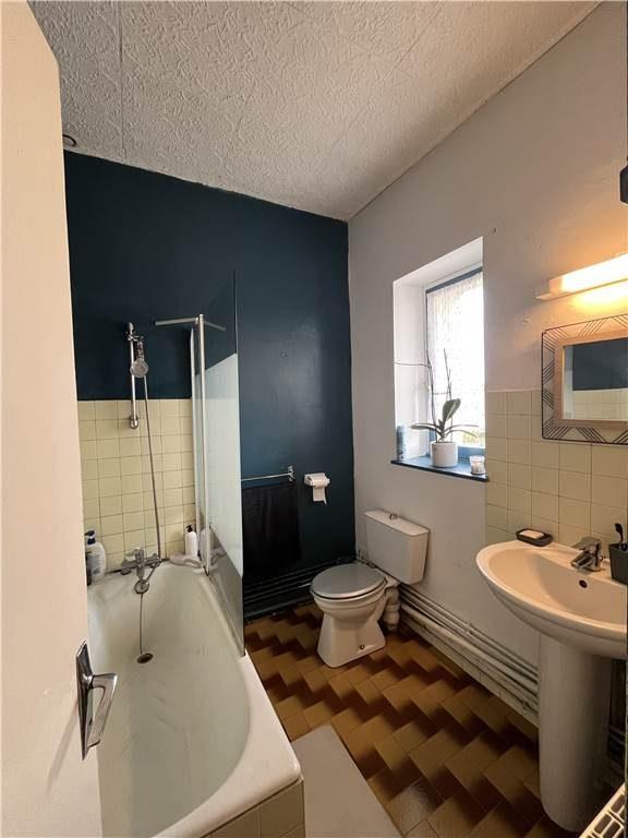 Appartement - 83 m² - 3 pièces