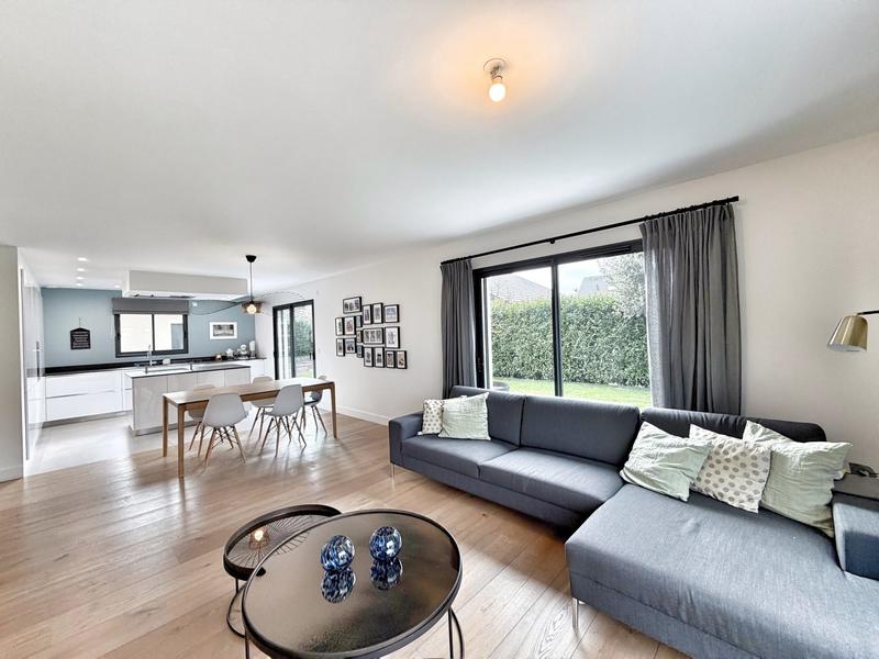 Maison - 162 m² - 5 pièces