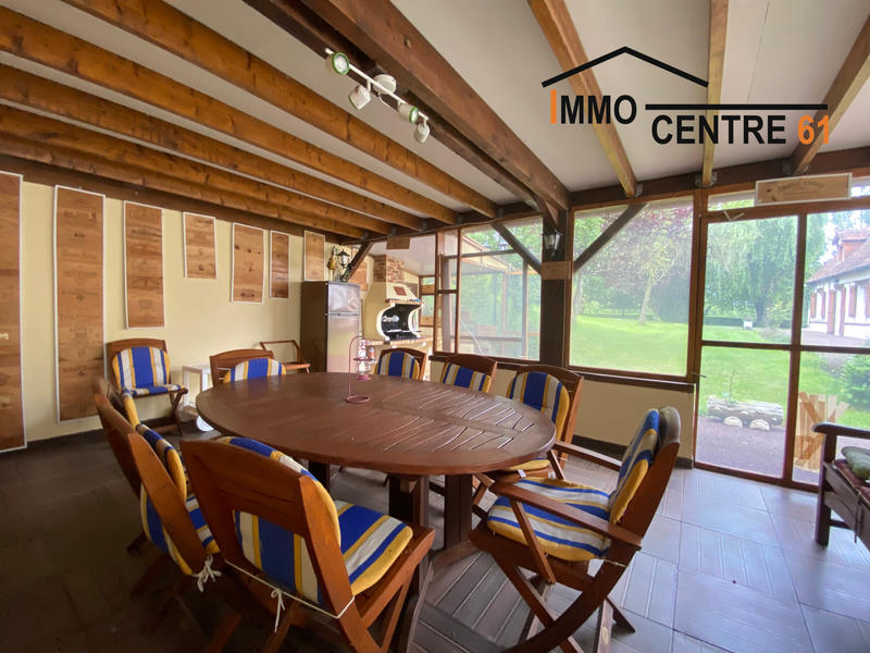 Maison - 140 m² - 6 pièces